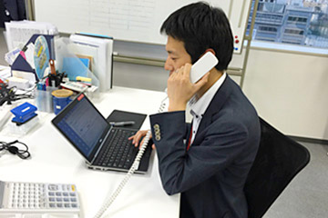 当社で収集・研究した広告チラシ